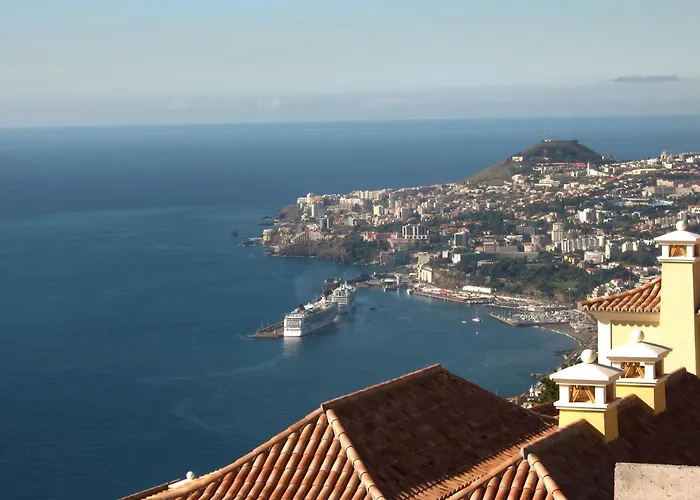 Bougainvillea Palheiro Village By Madeira *
