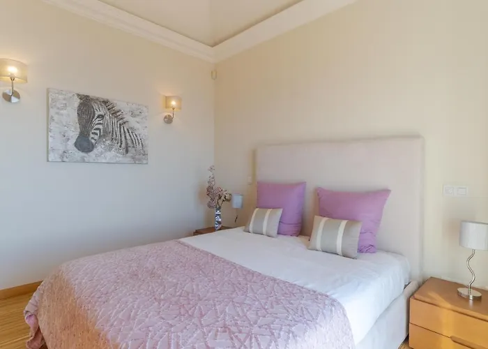 Villa Bougainvillea Palheiro Village By Madeira