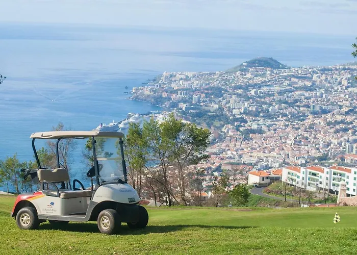Villa Bougainvillea Palheiro Village By Madeira *