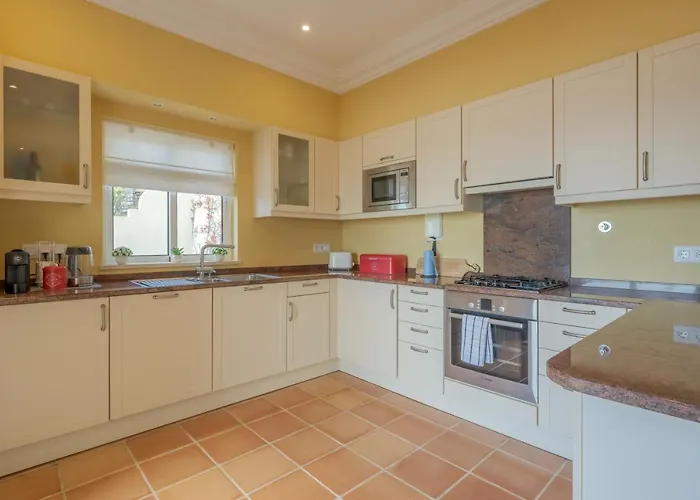 Bougainvillea Palheiro Village By Madeira Villa Funchal (Madeira)