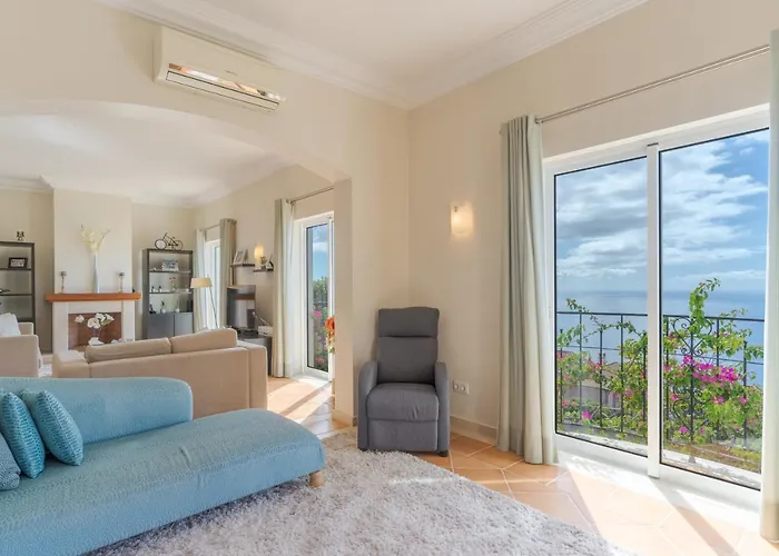 Villa Bougainvillea Palheiro Village By Madeira Funchal (Madeira)