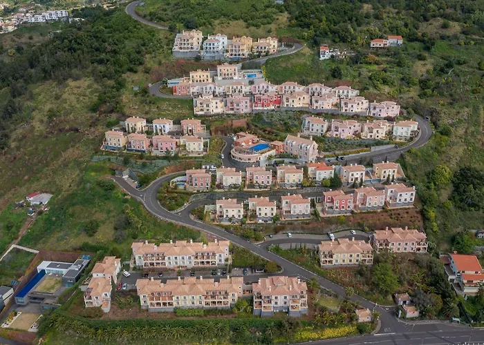 Bougainvillea Palheiro Village By Madeira Villa