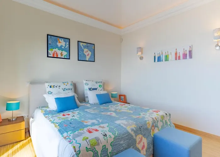 Villa Bougainvillea Palheiro Village By Madeira