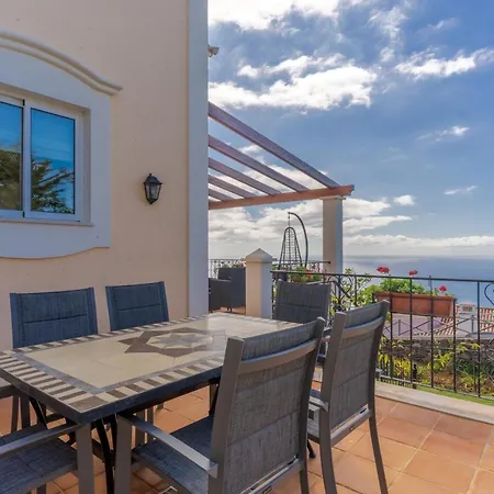 Villa Bougainvillea Palheiro Village By Madeira Funchal