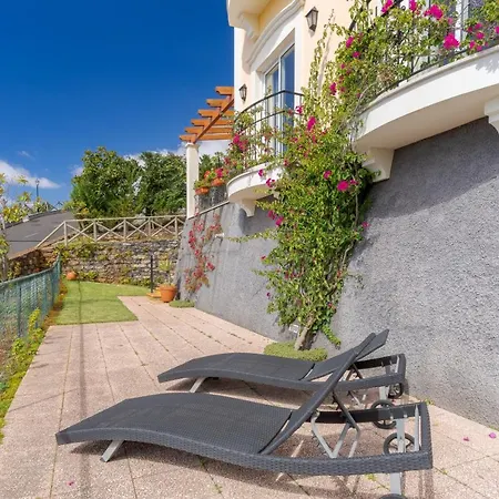 Bougainvillea Palheiro Village By Madeira Villa *